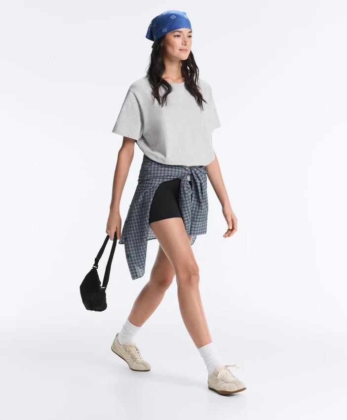 Boxy-T-Shirt aus Baumwollmischung mit kurzen Ärmeln Boxy-T-Shirt aus Baumwollmischung mit kurzen Ärmeln