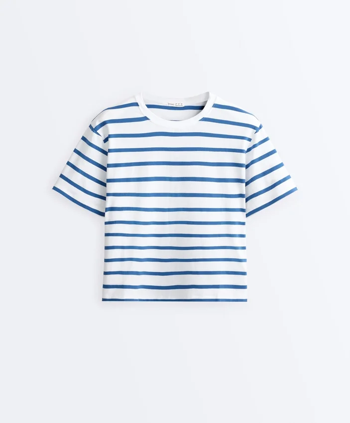 Boxy-T-Shirt aus Baumwollmischung mit kurzen Ärmeln Boxy-T-Shirt aus Baumwollmischung mit kurzen Ärmeln