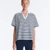 Boxy-T-Shirt aus Baumwollmischung mit kurzen Ärmeln und Rollkragen Boxy-T-Shirt aus Baumwollmischung mit kurzen Ärmeln und Rollkragen
