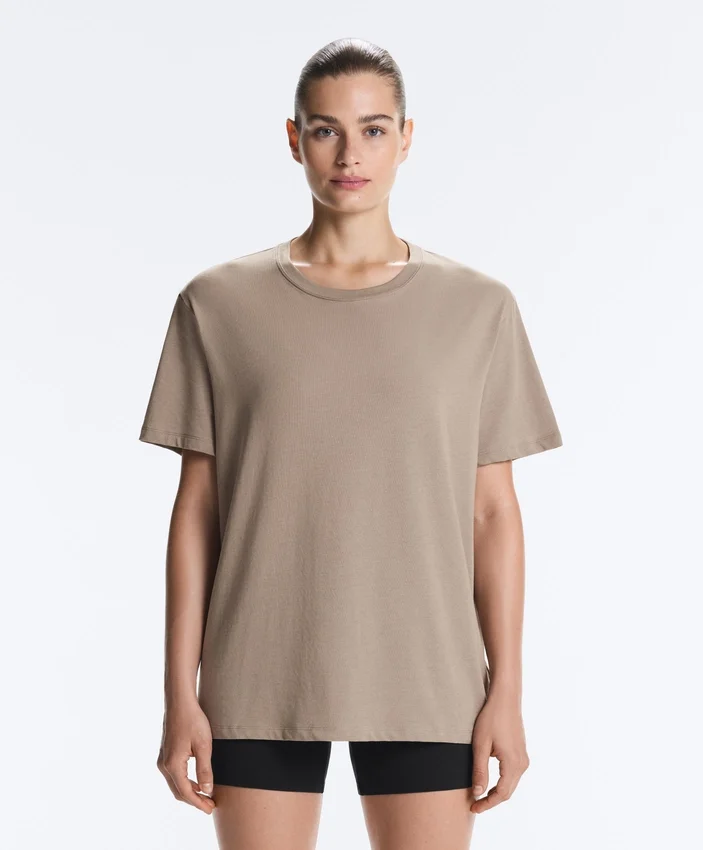 Boxy-T-Shirt aus Baumwollmischung mit kurzen Ärmeln und Slogan Boxy-T-Shirt aus Baumwollmischung mit kurzen Ärmeln und Slogan