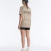 Boxy-T-Shirt aus Baumwollmischung mit kurzen Ärmeln und Slogan Boxy-T-Shirt aus Baumwollmischung mit kurzen Ärmeln und Slogan