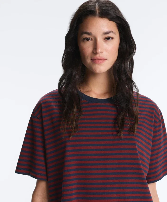 Boxy-T-Shirt aus Baumwollmischung mit kurzen Ärmeln und Streifenmuster Boxy-T-Shirt aus Baumwollmischung mit kurzen Ärmeln und Streifenmuster