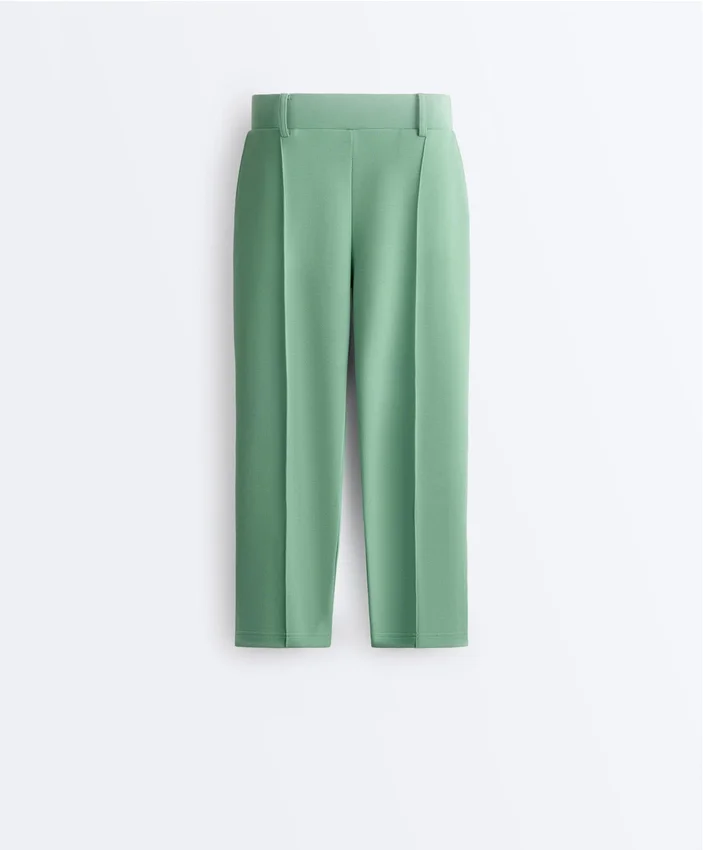 Capri-Hose aus Piqué mit Gürtelschlaufen aus Baumwolle Capri-Hose aus Piqué mit Gürtelschlaufen aus Baumwolle