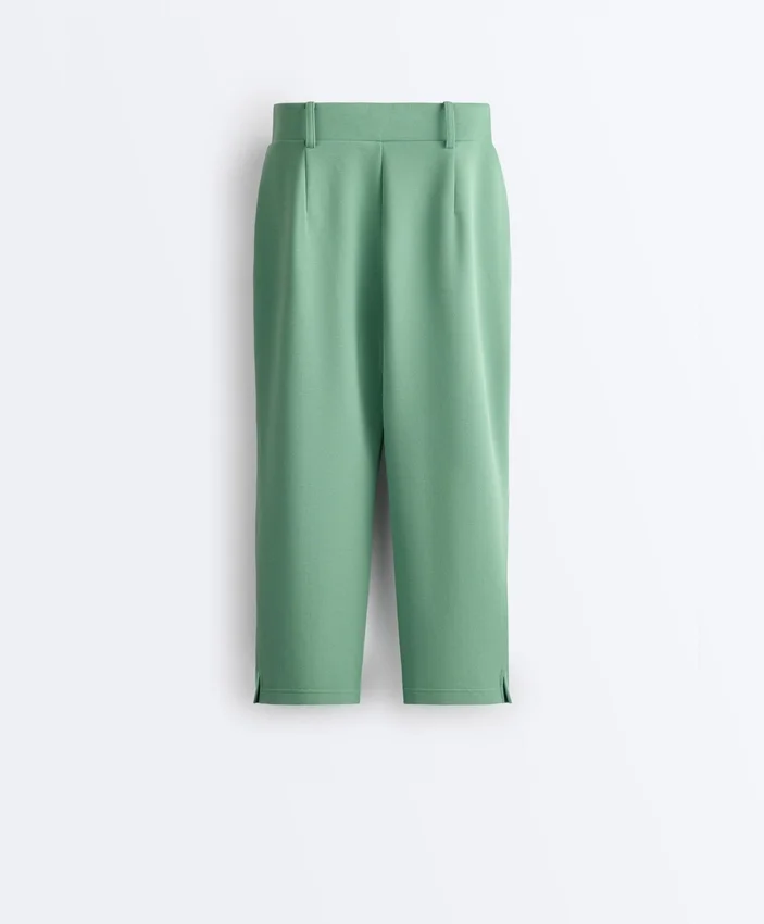 Capri-Hose aus Piqué mit Gürtelschlaufen aus Baumwolle Capri-Hose aus Piqué mit Gürtelschlaufen aus Baumwolle