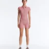 Comfortlux Gestreifter kurzer Jumpsuit mit Shorts Comfortlux Gestreifter kurzer Jumpsuit mit Shorts