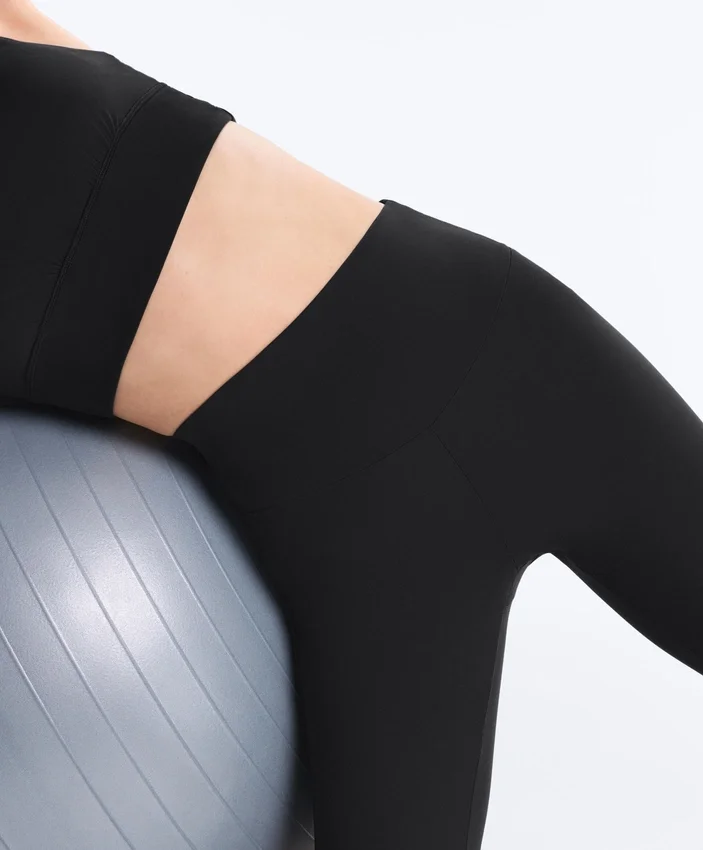 Comfortlux High-Rise 40 cm knielange Leggings Comfortlux High-Rise 40 cm knielange Leggings
