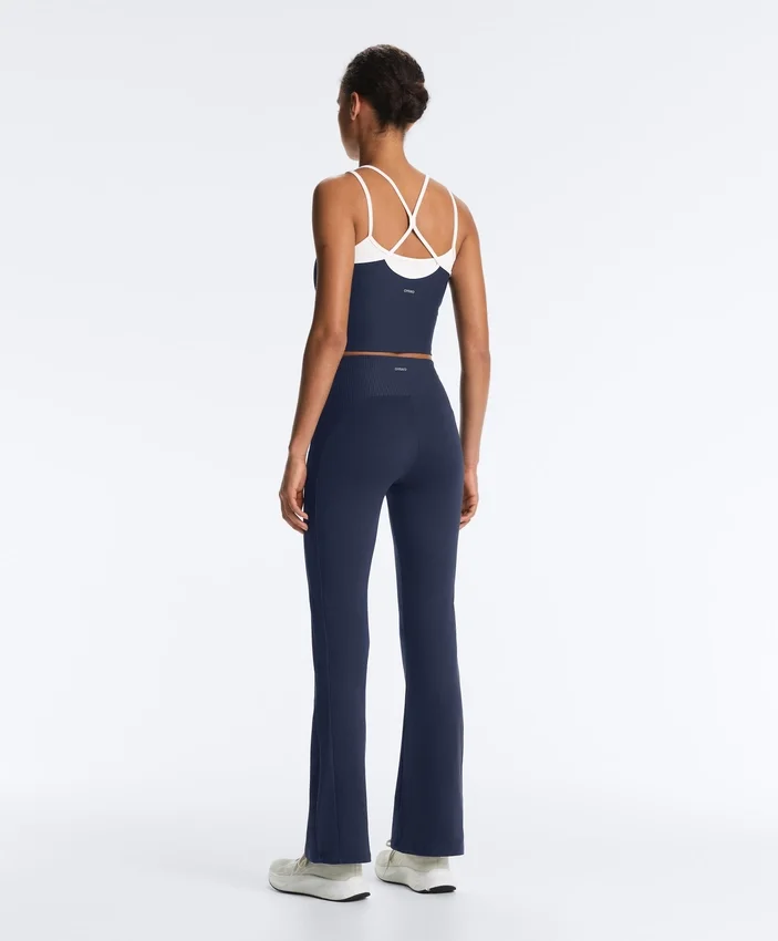 Comfortlux-Hose mit hohem Bund und ausgestelltem Bein Comfortlux-Hose mit hohem Bund und ausgestelltem Bein