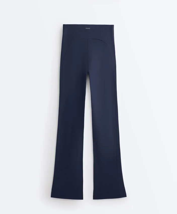 Comfortlux-Hose mit hohem Bund und ausgestelltem Bein Comfortlux-Hose mit hohem Bund und ausgestelltem Bein