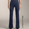 Comfortlux-Hose mit hohem Bund und ausgestelltem Bein Comfortlux-Hose mit hohem Bund und ausgestelltem Bein