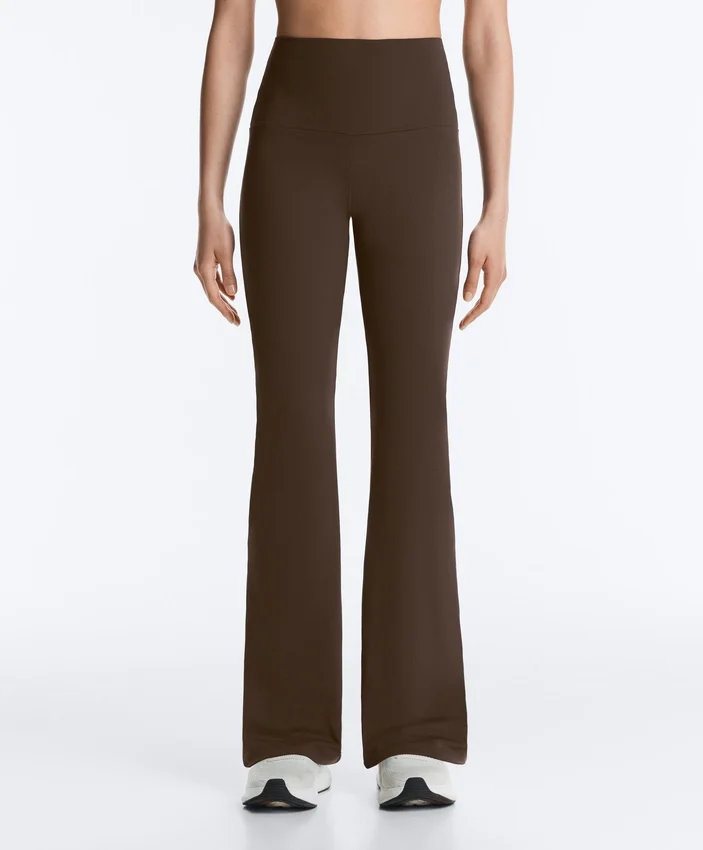 Comfortlux-Hose mit hoher Taille und ausgestelltem Bein Comfortlux-Hose mit hoher Taille und ausgestelltem Bein