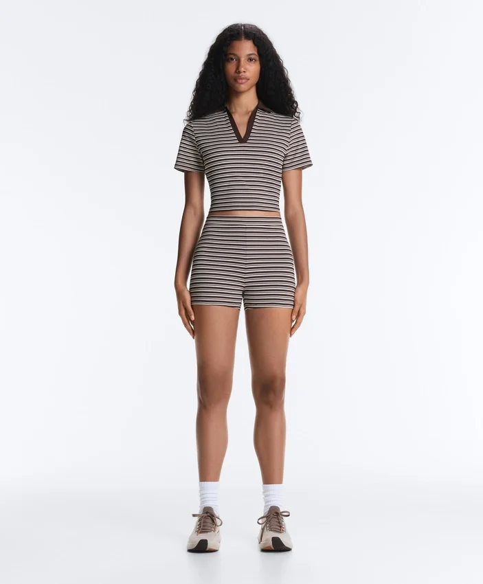 Comfortlux gestreiftes Kurzarm-Poloshirt Comfortlux gestreiftes Kurzarm-Poloshirt