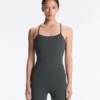 Comfortlux-Jumpsuit mit geflochtenen Trägern an den Shorts Comfortlux-Jumpsuit mit geflochtenen Trägern an den Shorts