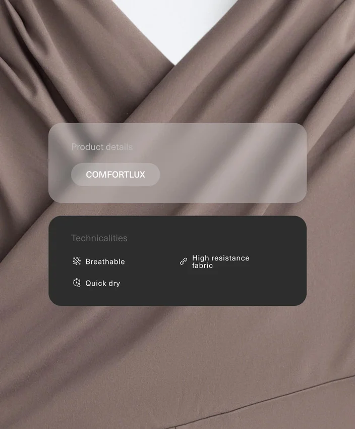 Comfortlux Kurzer Jumpsuit mit gekreuzten Trägern Comfortlux Kurzer Jumpsuit mit gekreuzten Trägern