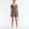 Comfortlux Kurzer Jumpsuit mit gekreuzten Trägern Comfortlux Kurzer Jumpsuit mit gekreuzten Trägern
