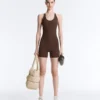 Comfortlux Kurzer Jumpsuit mit Kontrast Comfortlux Kurzer Jumpsuit mit Kontrast
