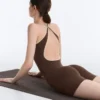 Comfortlux Kurzer Jumpsuit mit Kontrast Comfortlux Kurzer Jumpsuit mit Kontrast