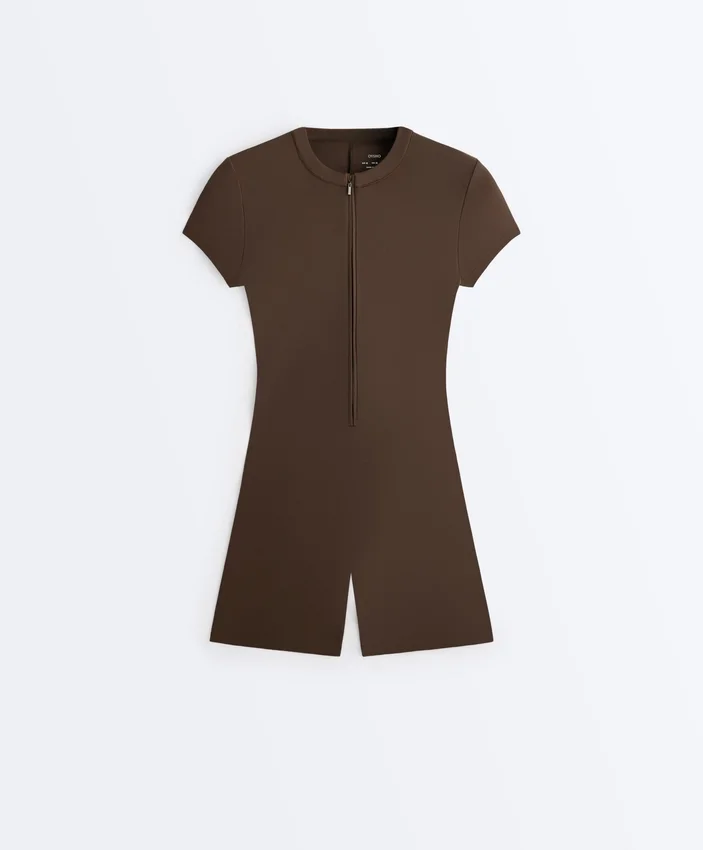 Comfortlux Kurzer Jumpsuit mit Reißverschluss Comfortlux Kurzer Jumpsuit mit Reißverschluss