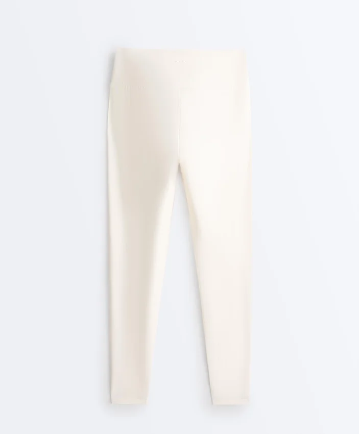 Comfortlux Leggings mit hoher Taille und Knöchellänge Comfortlux Leggings mit hoher Taille und Knöchellänge