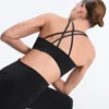 Comfortlux-Sport-BH mit mittlerem Halt und Cups Comfortlux-Sport-BH mit mittlerem Halt und Cups
