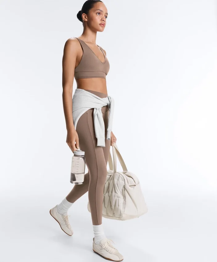 Comfortlux-Sport-BH mit mittlerem Halt und Hohlsaum Comfortlux-Sport-BH mit mittlerem Halt und Hohlsaum