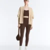 Comfortlux Top mit kontrastierendem, gekreuztem Rücken Comfortlux Top mit kontrastierendem, gekreuztem Rücken