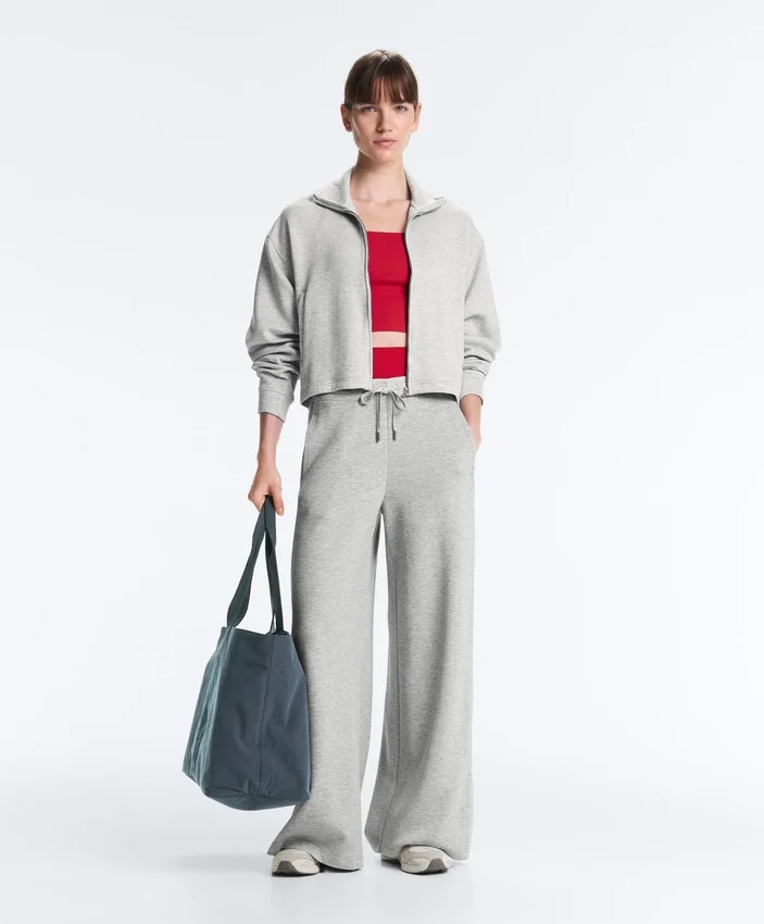 Comfortlux Tops mit gekreuzten Trägern am Rücken Comfortlux Tops mit gekreuzten Trägern am Rücken