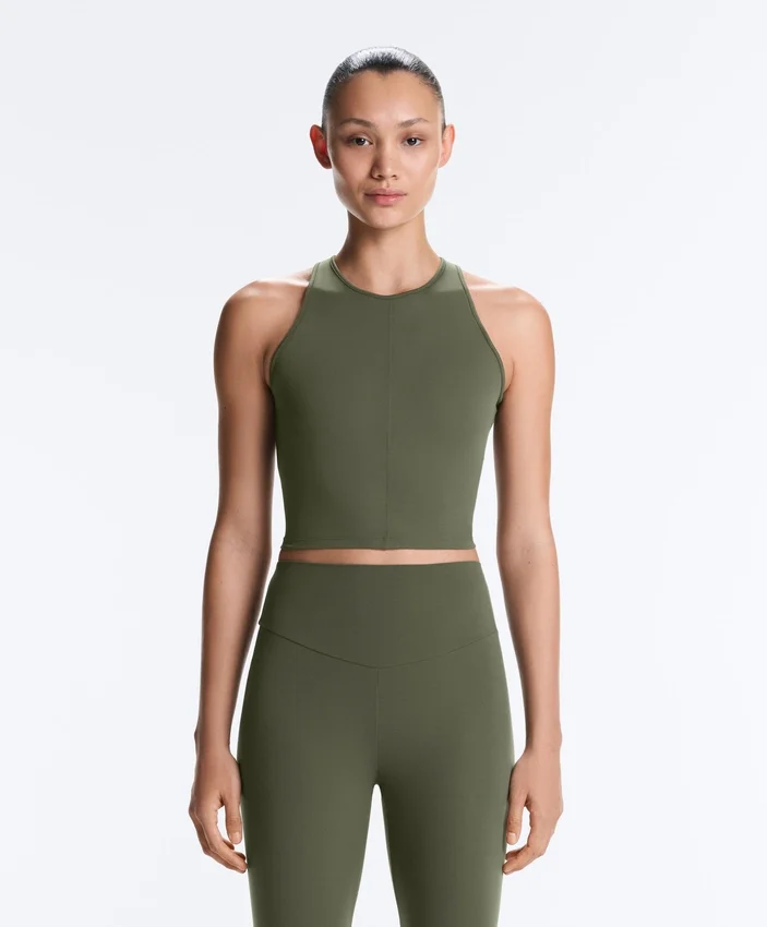 Comfortlux Tops mit offenem Rücken und Neckholder Comfortlux Tops mit offenem Rücken und Neckholder