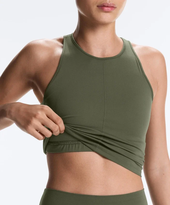 Comfortlux Tops mit offenem Rücken und Neckholder Comfortlux Tops mit offenem Rücken und Neckholder