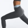 Comfortlux V-Waist Kontrast-Leggings in Knöchellänge Comfortlux V-Waist Kontrast-Leggings in Knöchellänge