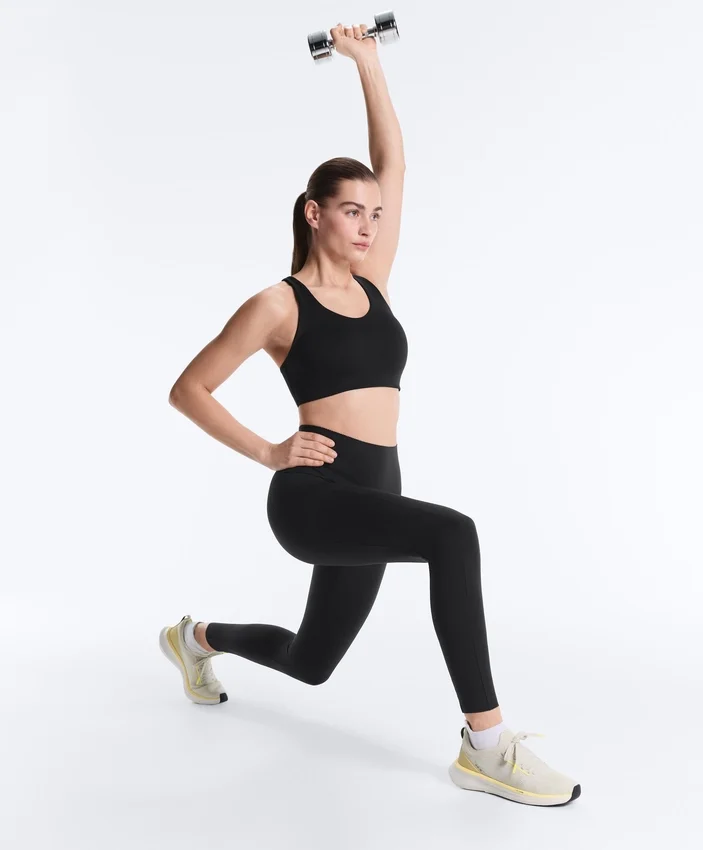 Compressive Leggings in Knöchellänge mit hoher Taille und Tasche Compressive Leggings in Knöchellänge mit hoher Taille und Tasche