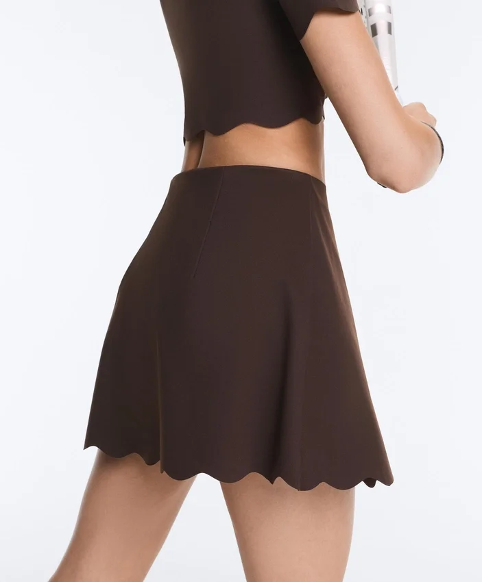 Compressive-Shorts mit hoher Taille und Wellenmuster Compressive-Shorts mit hoher Taille und Wellenmuster