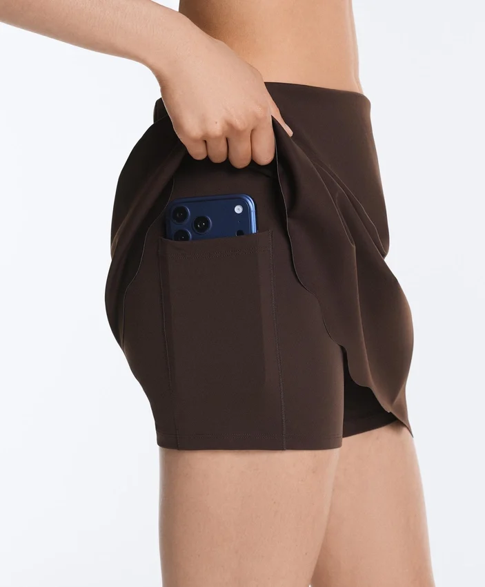 Compressive-Shorts mit hoher Taille und Wellenmuster Compressive-Shorts mit hoher Taille und Wellenmuster