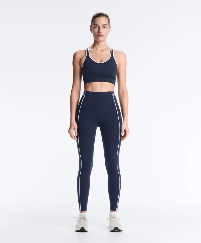 Compressive Sport-BH mit mittlerer Stützkraft und Gummikörbchen Compressive Sport-BH mit mittlerer Stützkraft und Gummikörbchen