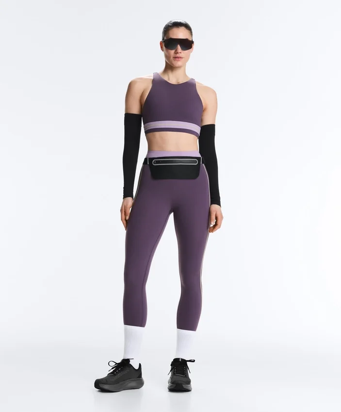Compressive-Top mit Neckholder Compressive-Top mit Neckholder