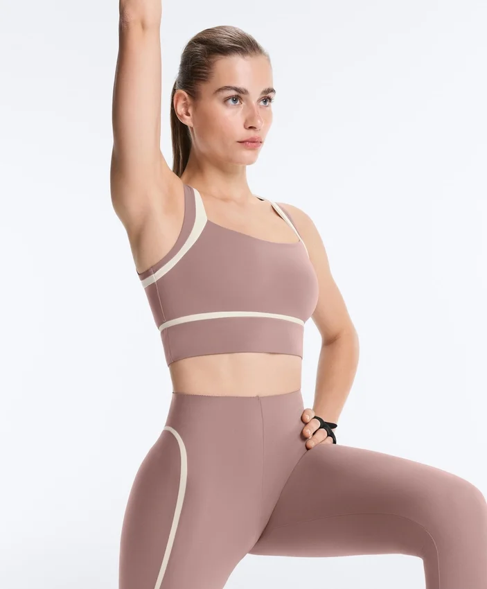 Compressive-Tops mit Kontrast Compressive-Tops mit Kontrast