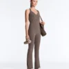 Crossover Comfortlux langer, ausgestellter Jumpsuit