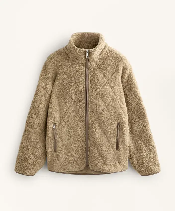 Diamantgesteppte Jacke aus Lammfell Diamantgesteppte Jacke aus Lammfell