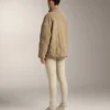 Diamantgesteppte Jacke aus Lammfell Diamantgesteppte Jacke aus Lammfell