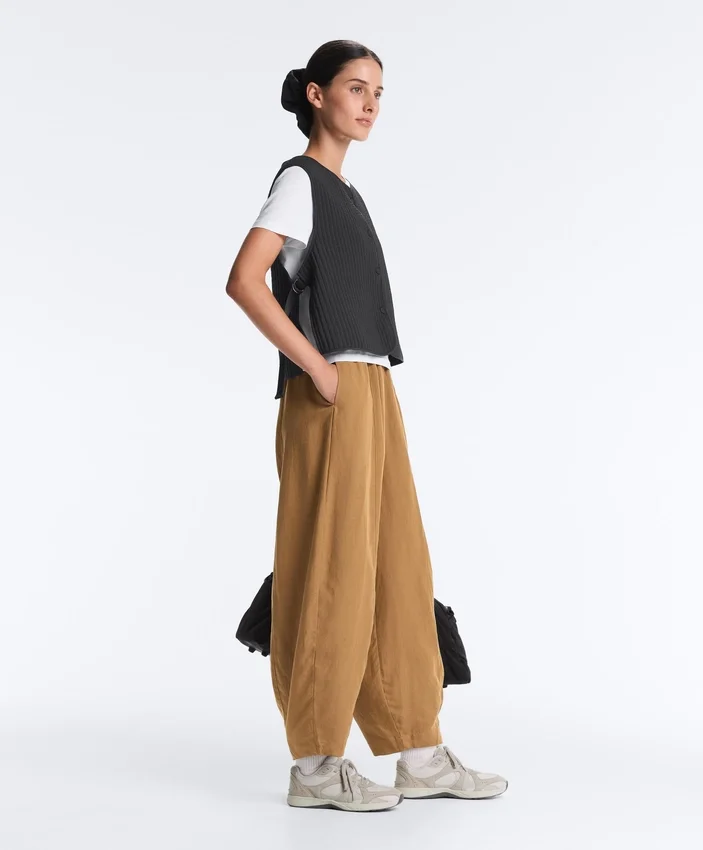 Dünne, wattierte Nylon-Weste Dünne, wattierte Nylon-Weste