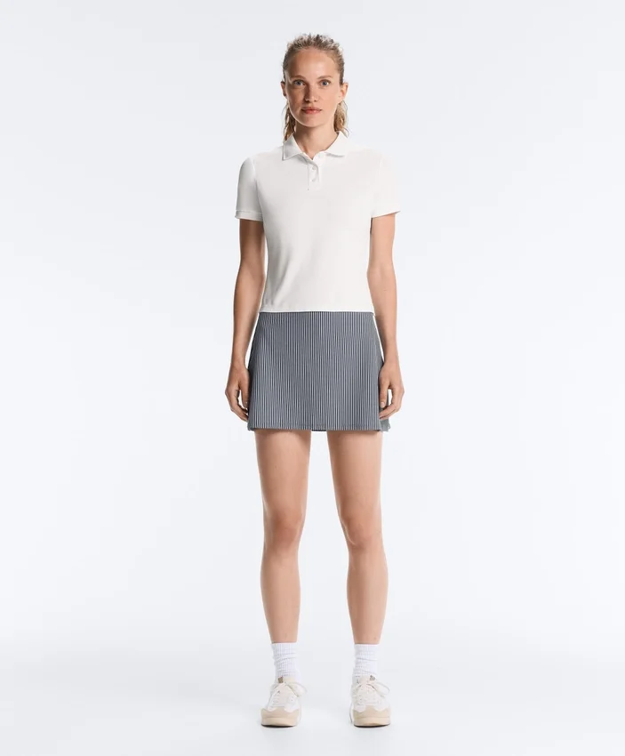 Evermove High Rise Striped Shorts Evermove High Rise Striped Shorts