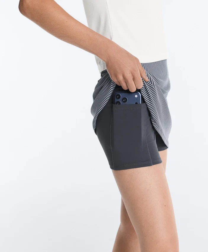 Evermove High Rise Striped Shorts Evermove High Rise Striped Shorts