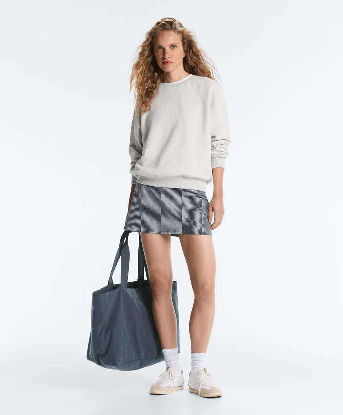 Evermove High Rise Striped Shorts Evermove High Rise Striped Shorts