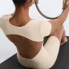 Evermove-Jumpsuit mit quadratischem Ausschnitt an den Shorts