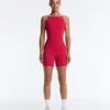 Evermove Kurzer Jumpsuit mit offenem Rücken aus Shorts Evermove Kurzer Jumpsuit mit offenem Rücken aus Shorts