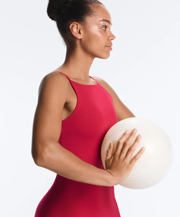 Evermove Kurzer Jumpsuit mit offenem Rücken aus Shorts Evermove Kurzer Jumpsuit mit offenem Rücken aus Shorts