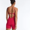 Evermove Kurzer Jumpsuit mit offenem Rücken aus Shorts Evermove Kurzer Jumpsuit mit offenem Rücken aus Shorts
