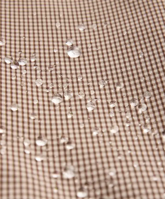 Extra leichte, wasserdichte 10K-Gingham-Jacke Extra leichte, wasserdichte 10K-Gingham-Jacke