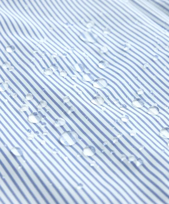 Extra leichte, wasserdichte 10K-Streifenjacke Extra leichte, wasserdichte 10K-Streifenjacke