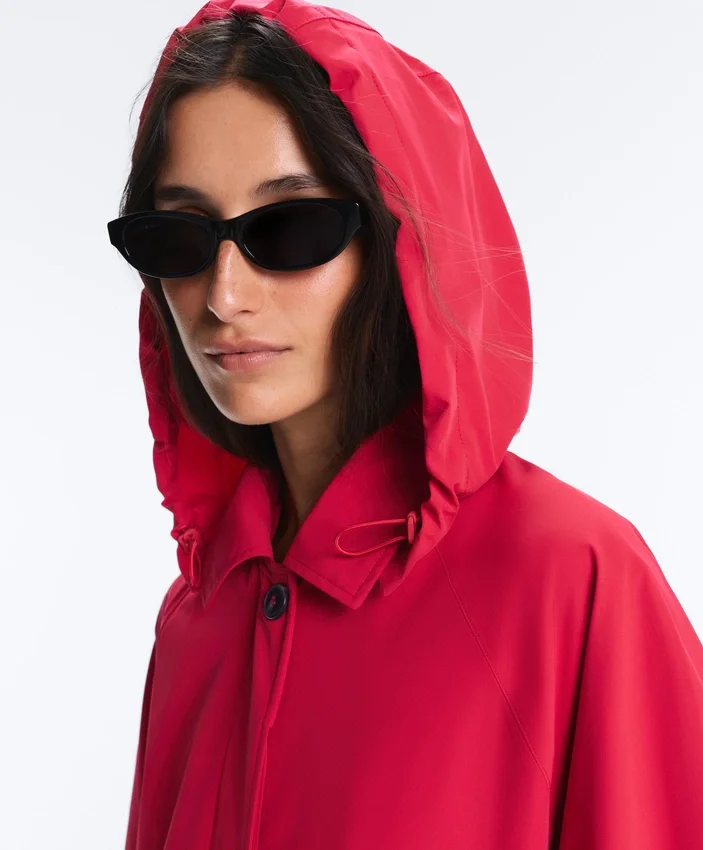 Extra leichte, wasserdichte Midi-Jacke 10K Extra leichte, wasserdichte Midi-Jacke 10K