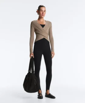 Feinstrick-Pullover mit Rippbündchen Feinstrick-Pullover mit Rippbündchen